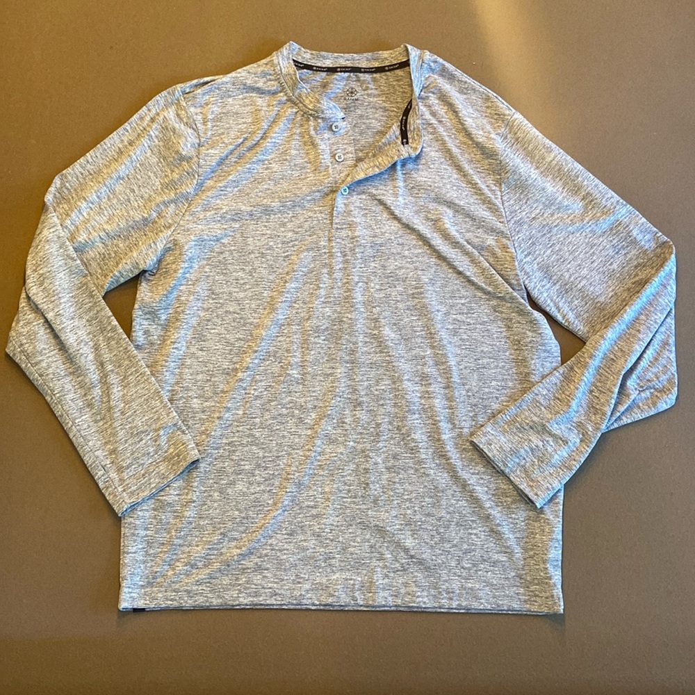 GAIAM Three Button Long Sleeve